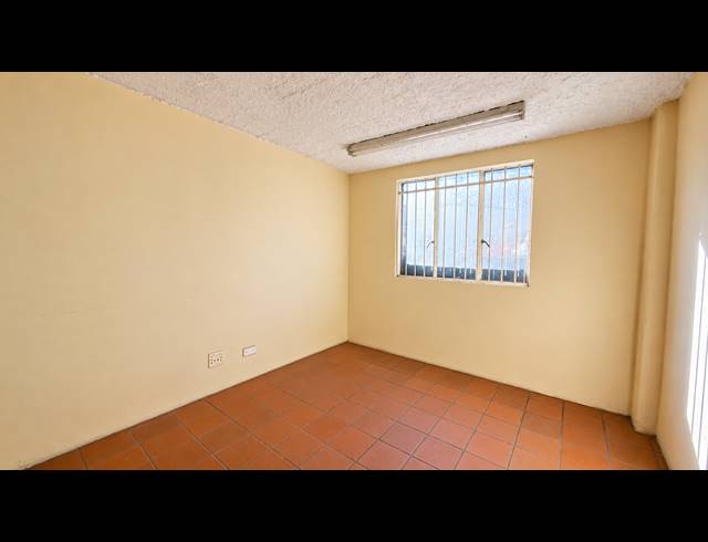 550M² WAREHOUSE TO LET IN MEADOWDALE
